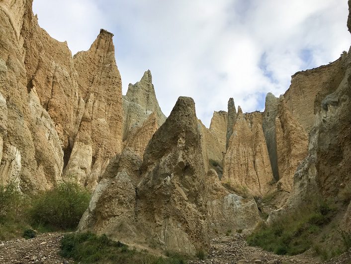 Outside view of Clay Cliffs